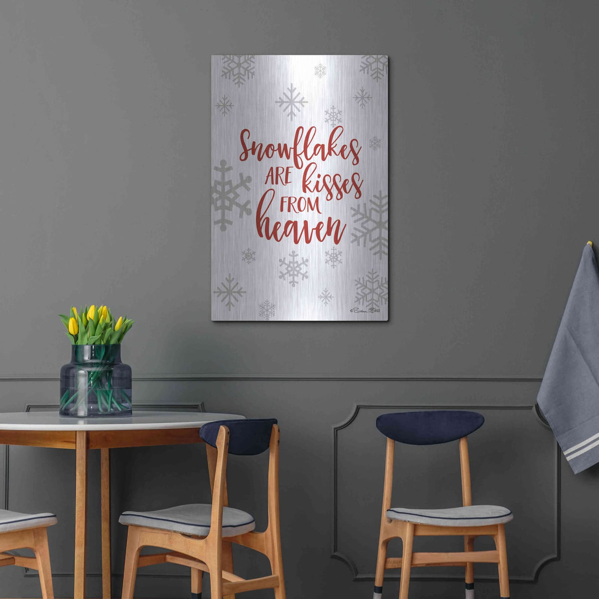 'Kisses from Heaven' by Susan Ball – Metal Wall Art, 24x36 room view