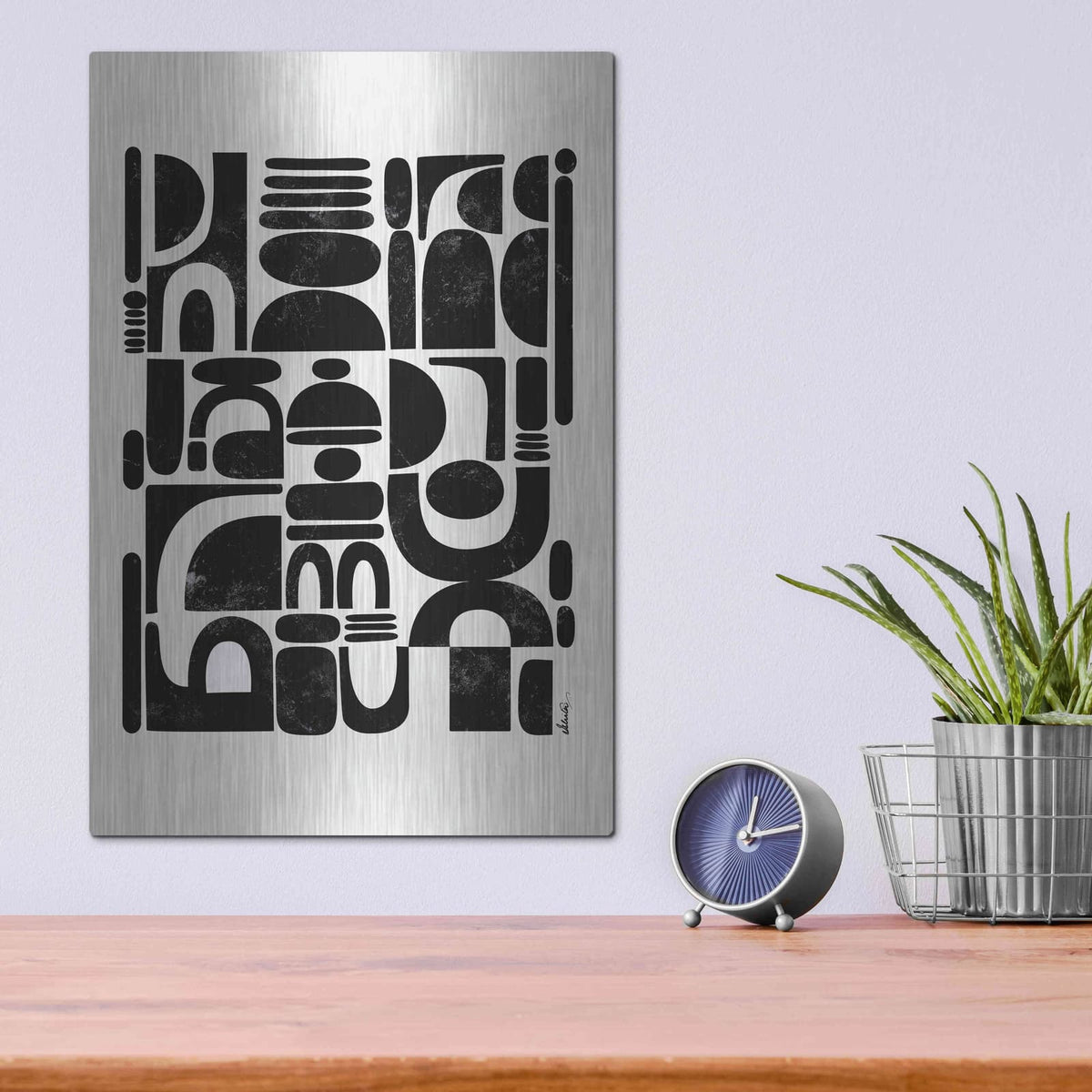 'Fragmented' by Ishita Banerjee – Metal Wall Art, 12x16 room view