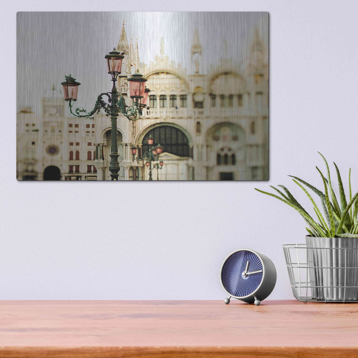 'A Venetian Concerto' by Keri Bevan – Metal Wall Art, 16x12 room view