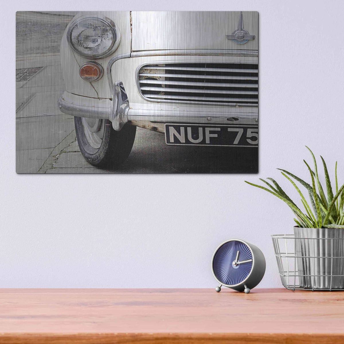 'London Traveller' by Keri Bevan – Metal Wall Art, 16x12 room view