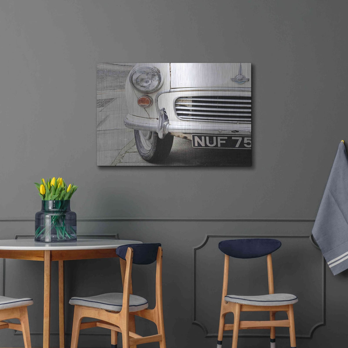 'London Traveller' by Keri Bevan – Metal Wall Art, 36x24 room view