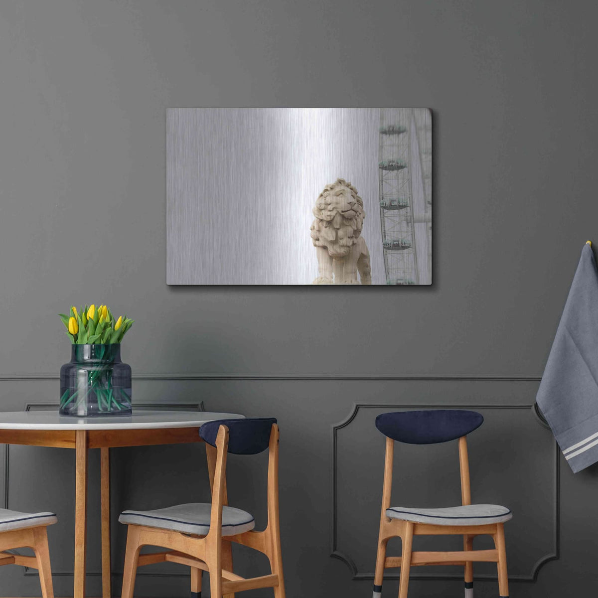 'Lion Of London' by Keri Bevan – Metal Wall Art, 36x24 room view
