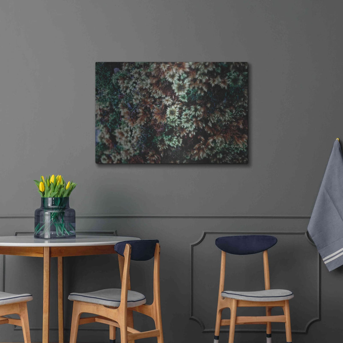 'Moss Detail' by Elise Catterall – Metal Wall Art, 36x24 room view