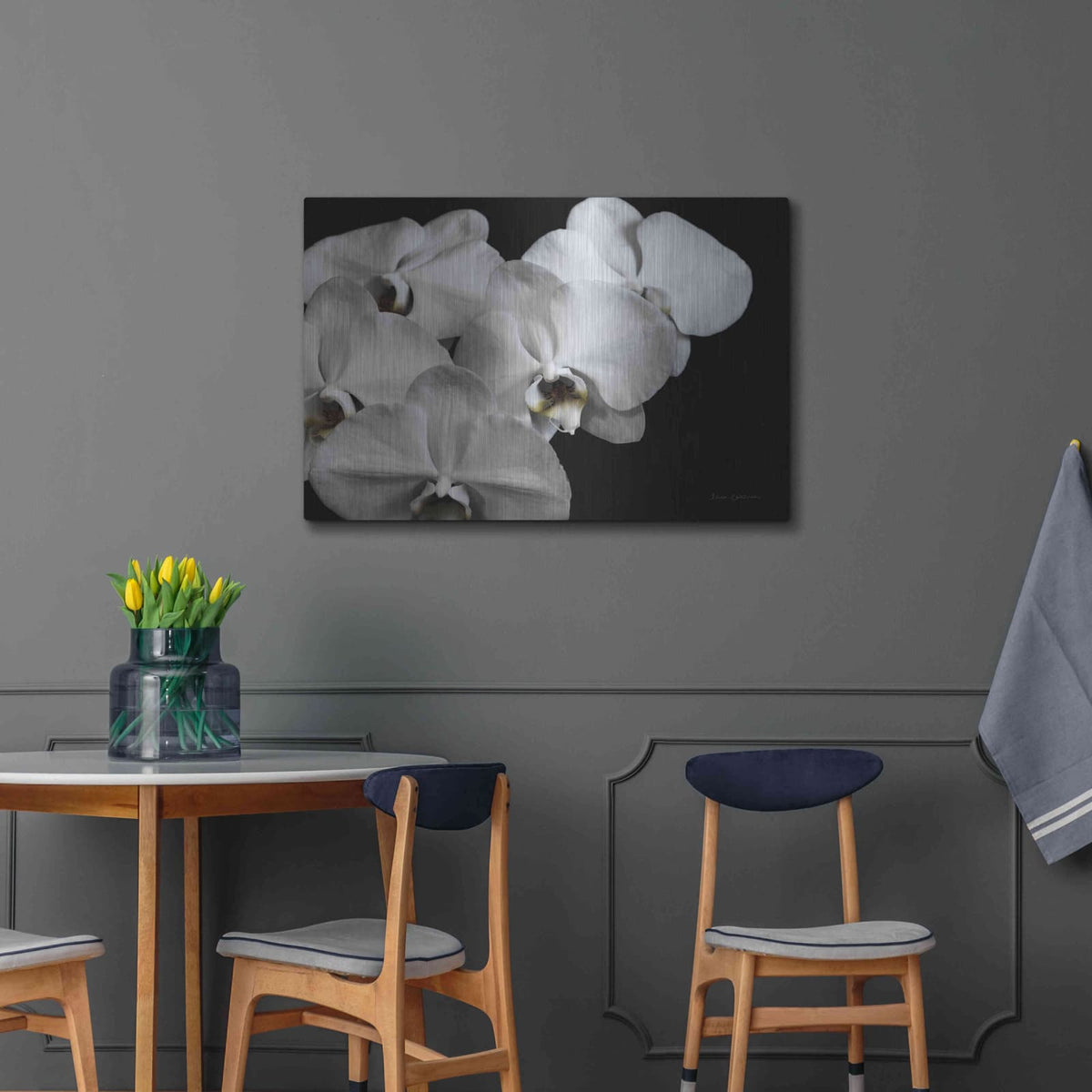 'White Orchid II' by Elise Catterall – Metal Wall Art, 36x24 room view
