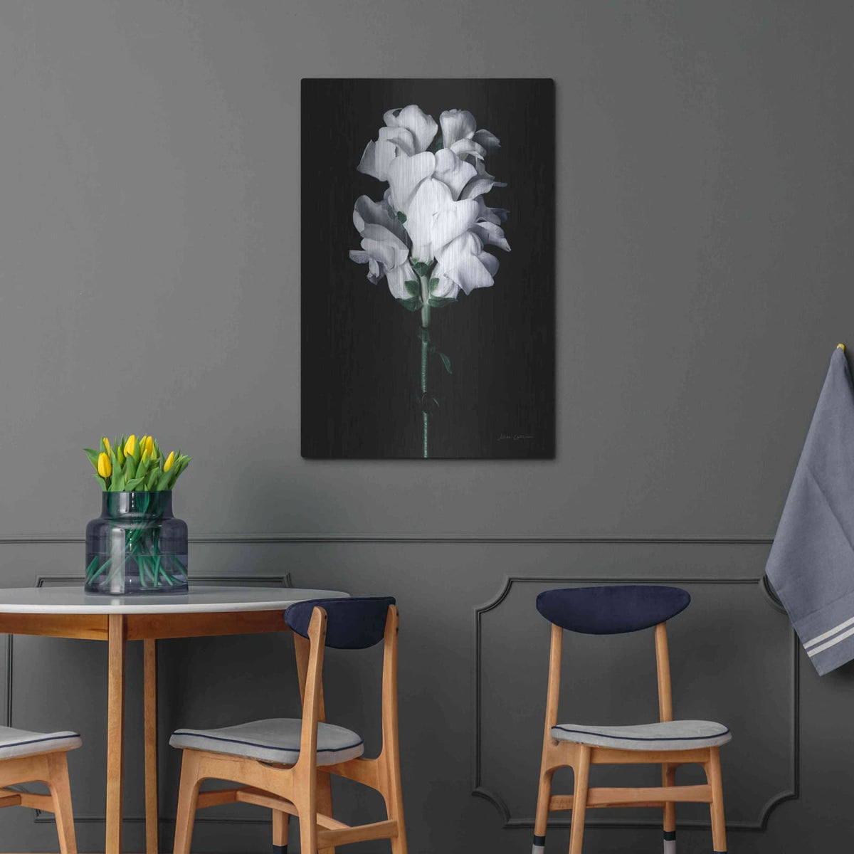 'White Snapdragon' by Elise Catterall – Metal Wall Art, 24x36 room view