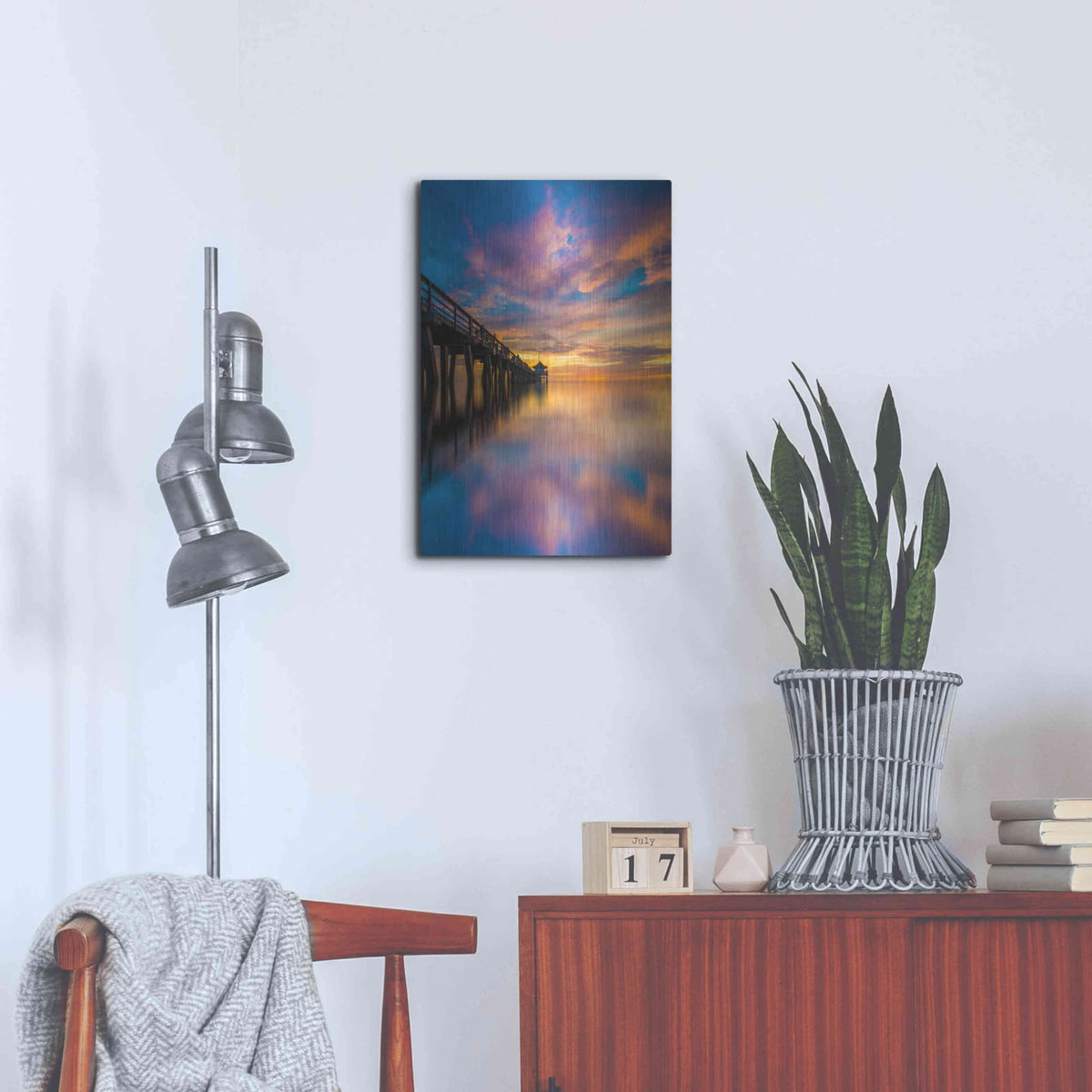 'Florida Sunsets' by Edin Chavez – Metal Wall Art, 16x24 room view