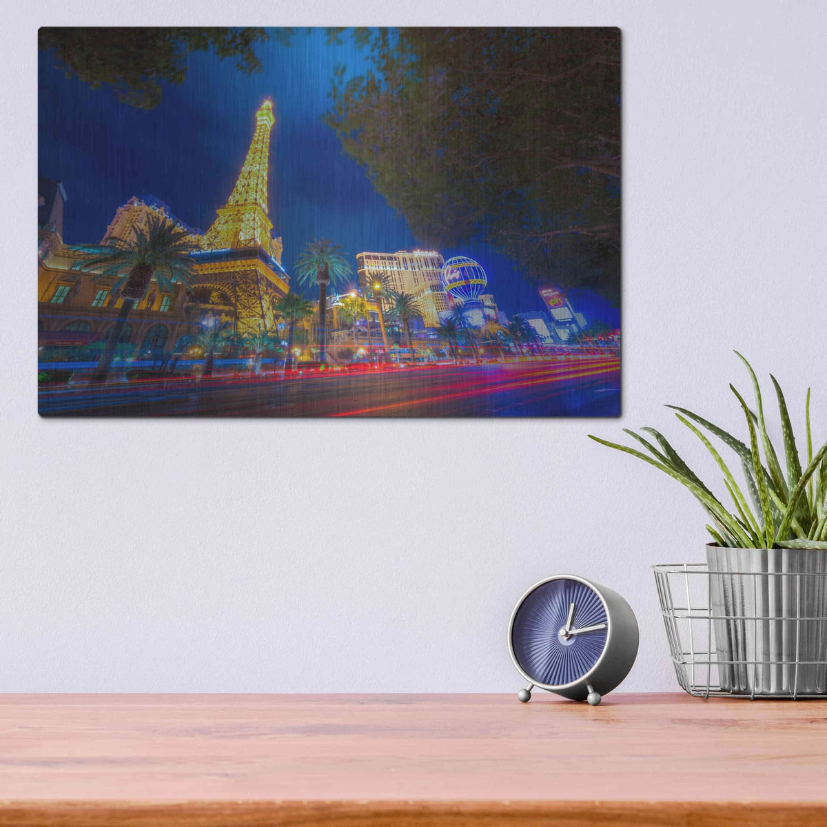 'Paris of Las Vegas' by Edin Chavez – Metal Wall Art, 16x12 room view