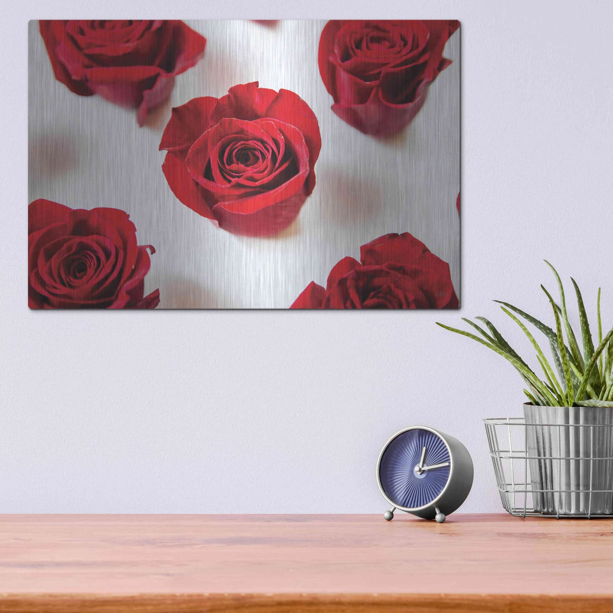 'Red Roses I' by Donnie Quillen – Metal Wall Art, 16x12 room view