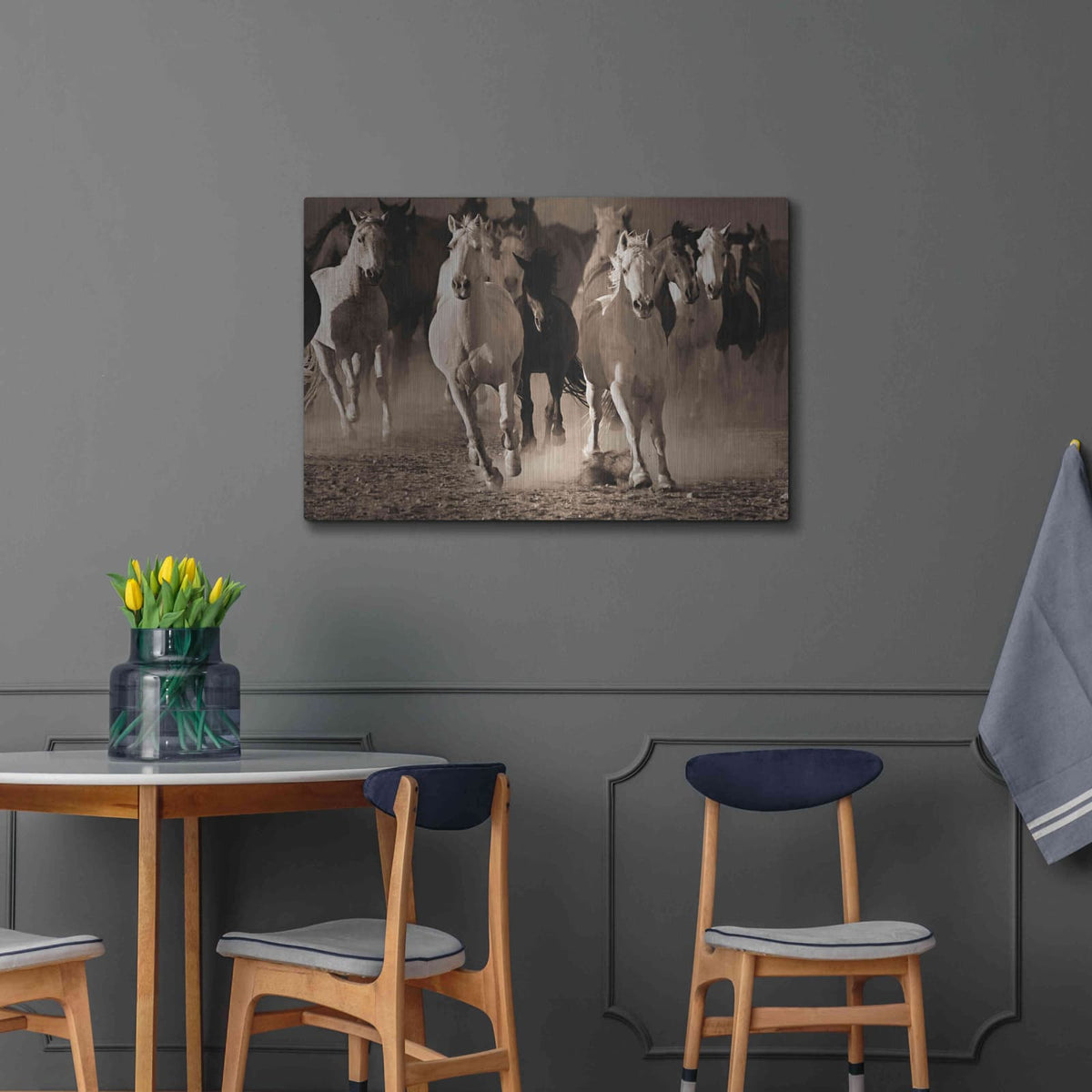 'About Face' by Lisa Dearing – Metal Wall Art, 36x24 room view