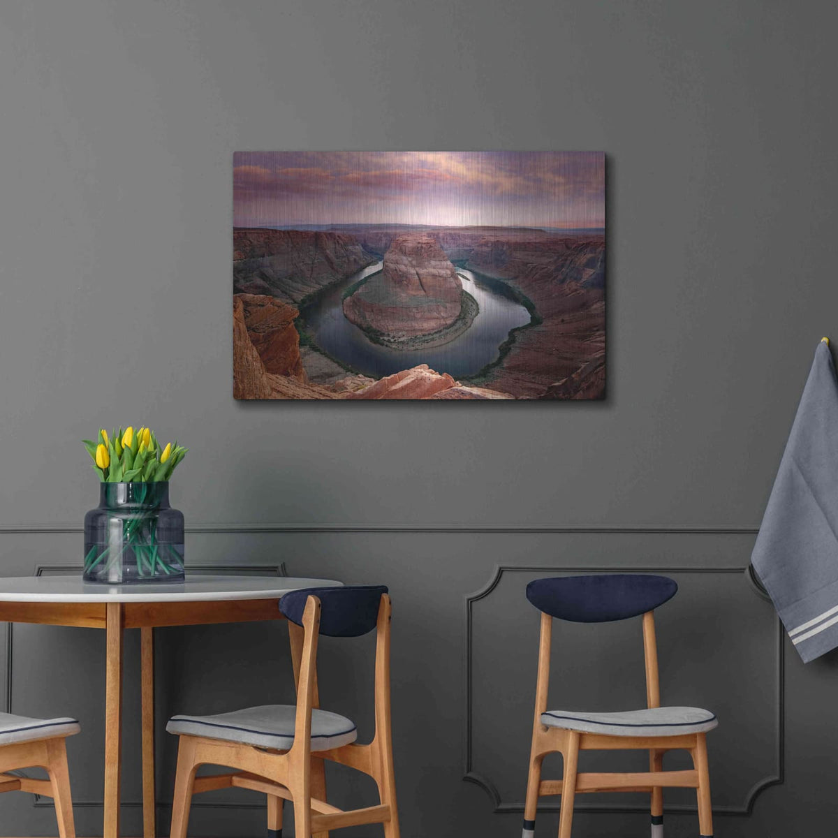 'Horseshoe Bend Dusk' by Mike Jones – Metal Wall Art, 36x24 room view