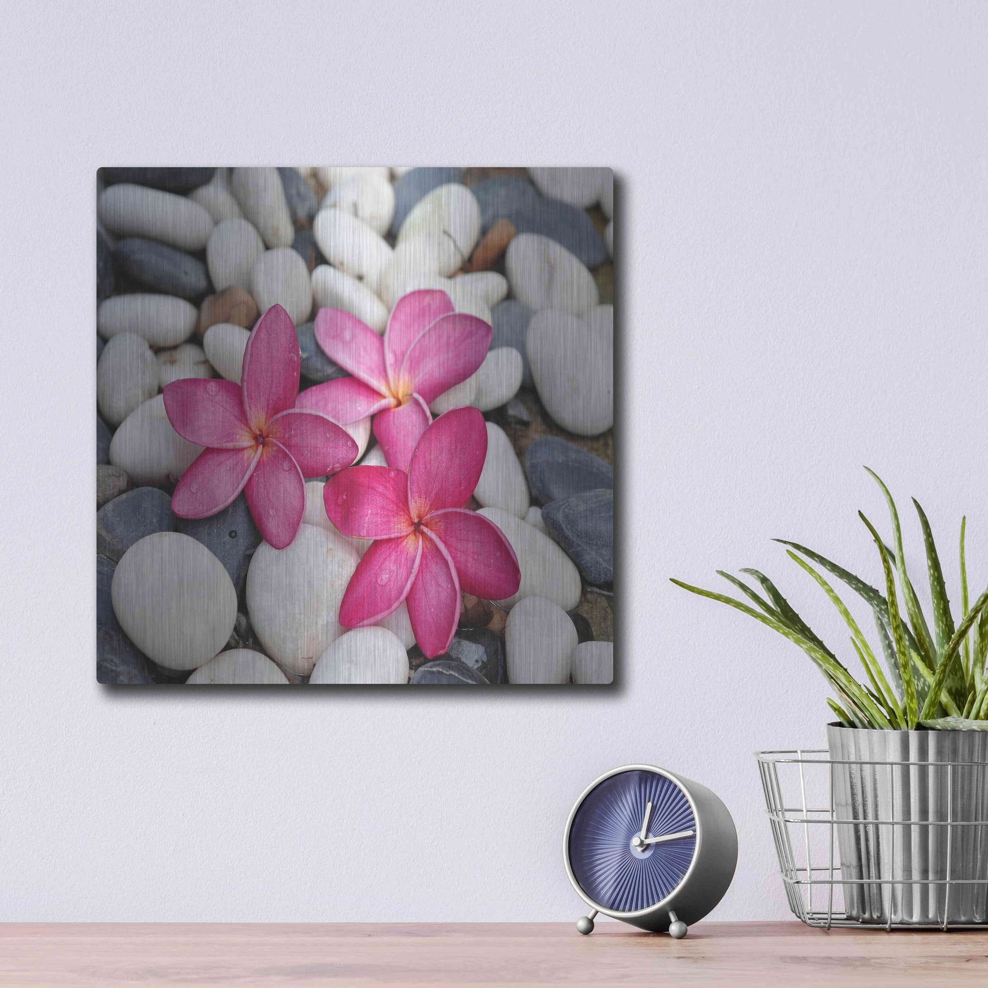 Luxe Metal Art 'Shintai II' Metal Wall Art,12x12