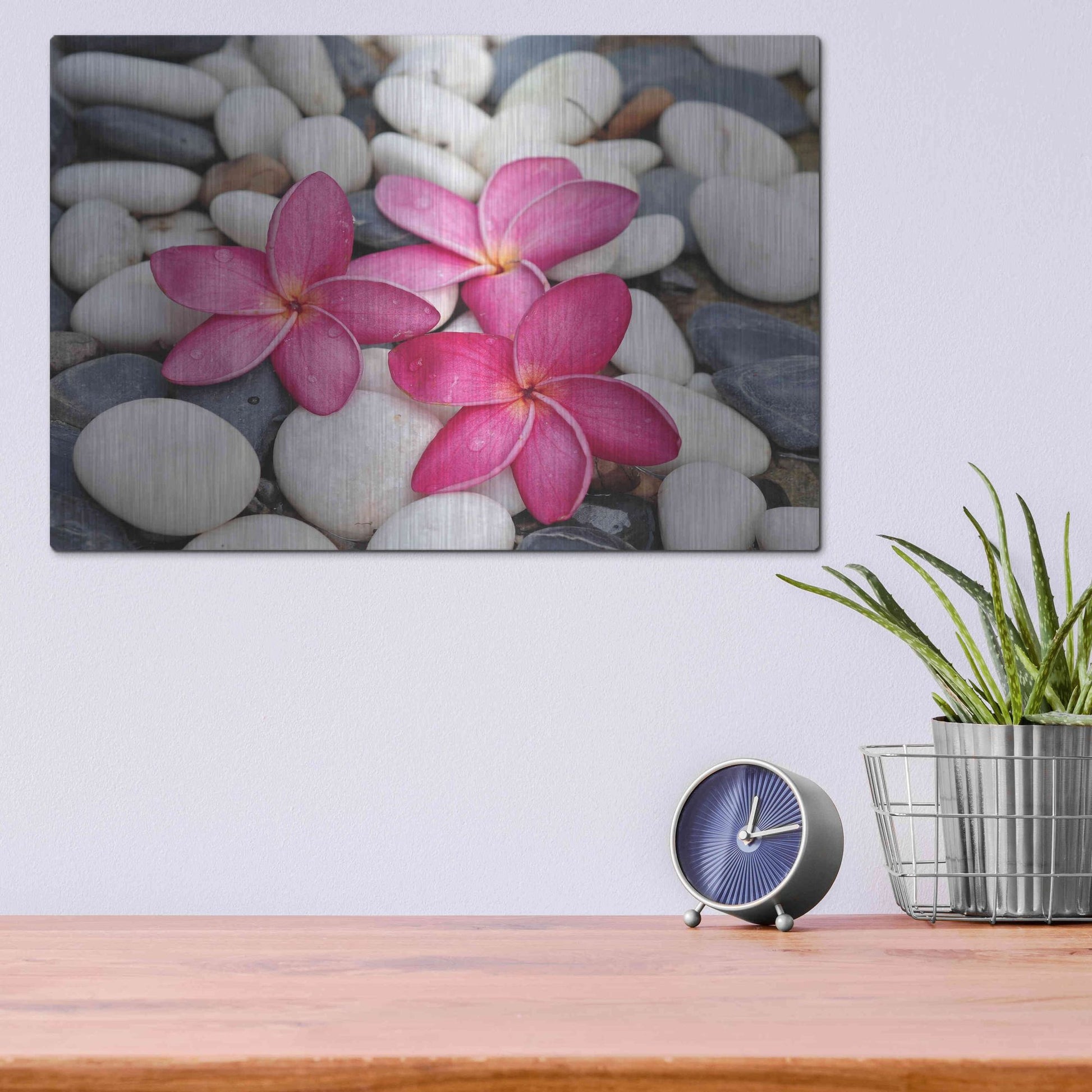 Luxe Metal Art 'Shintai II' Metal Wall Art,16x12