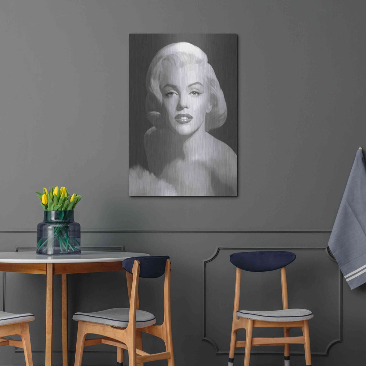 'Classic Beauty' by Chris Consani – Metal Wall Art, 24x36 room view