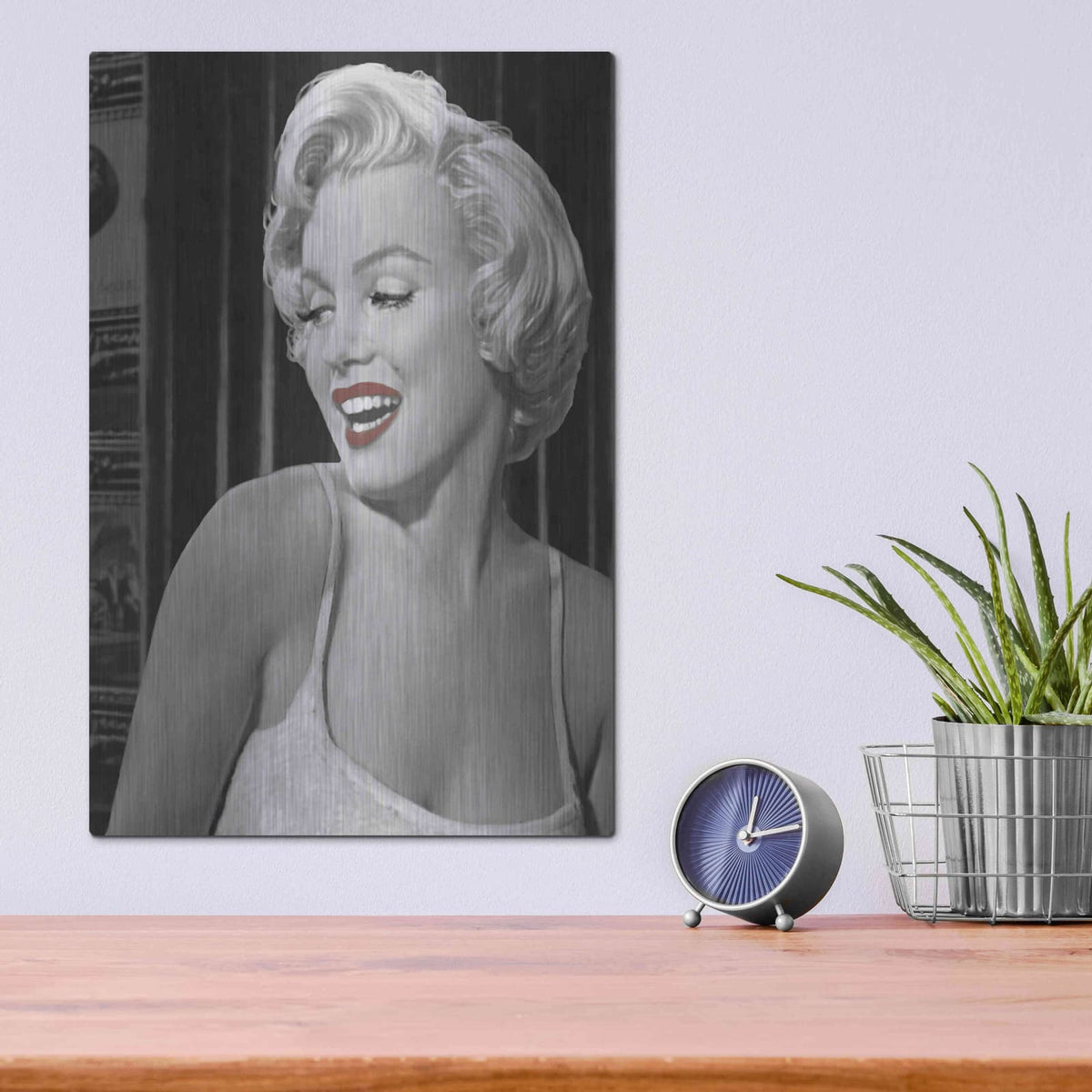 'Marilyn's Call I' by Chris Consani – Metal Wall Art, 12x16 room view