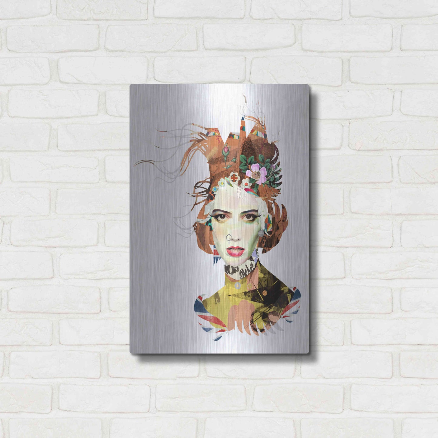 Luxe Metal Art 'The Queen' by Giulio Lurissevich, Metal Wall Art,16x24