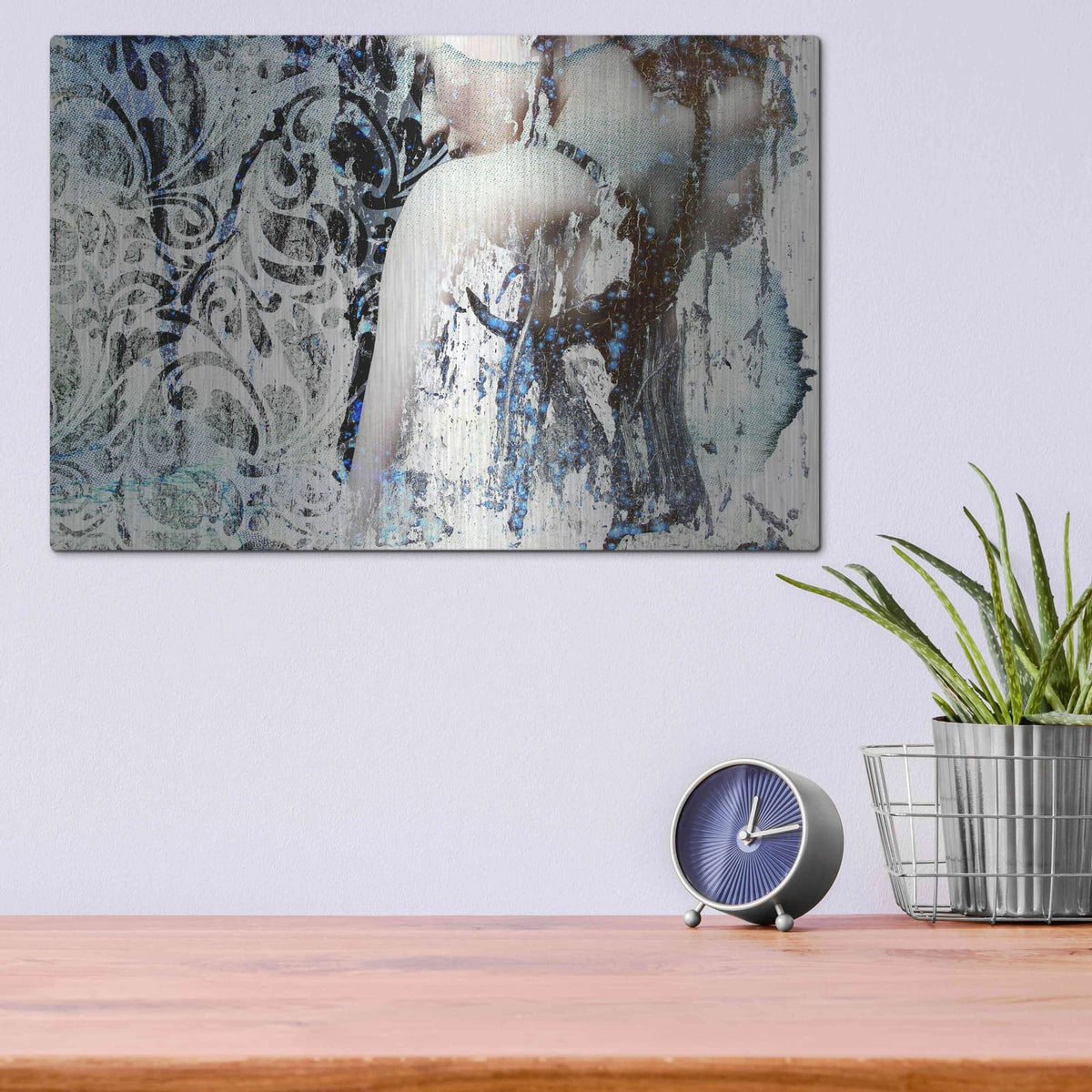 'Mystery Girl' by GraphINC – Metal Wall Art, 16x12 room view