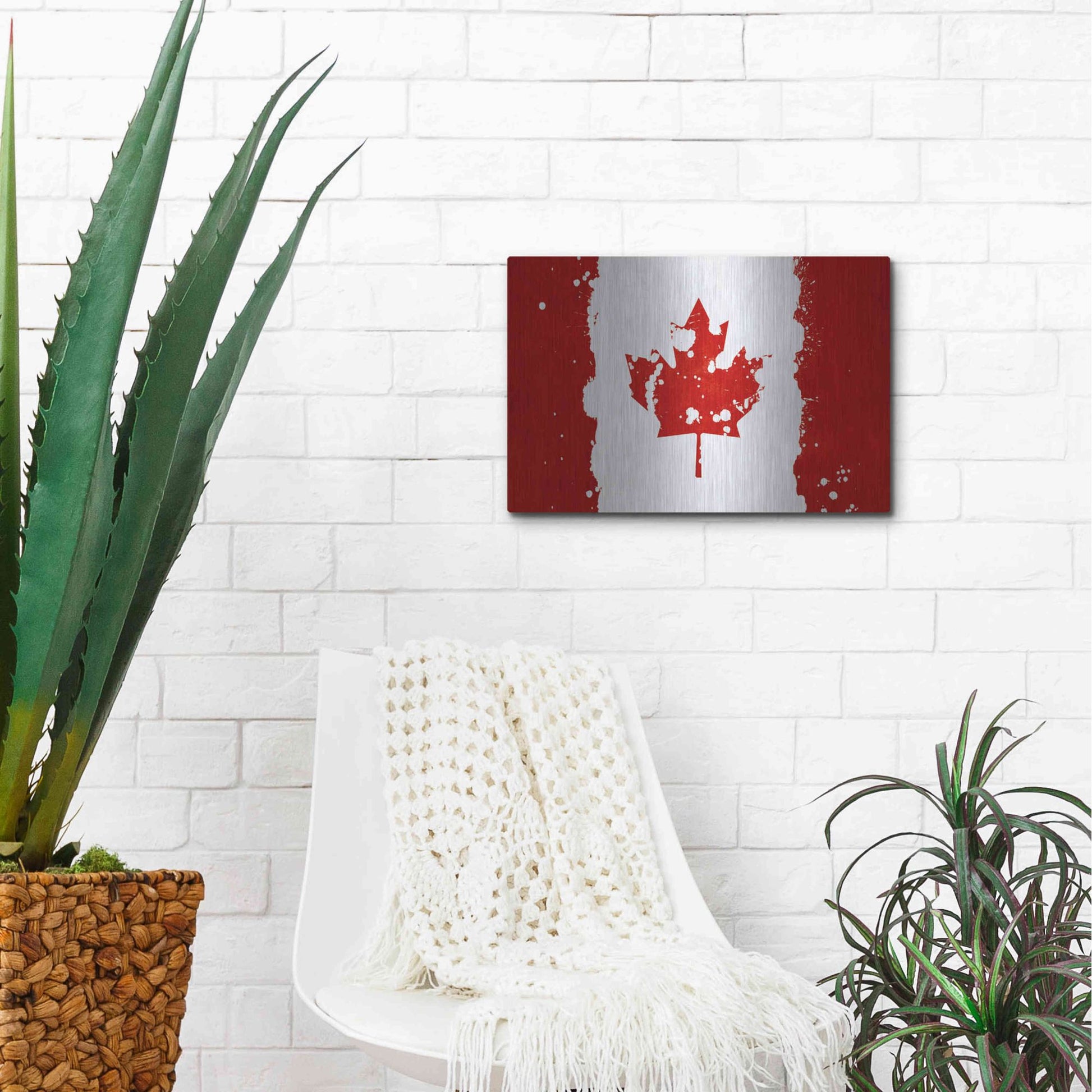 Luxe Metal Art 'Canada' Metal Wall Art,16x12