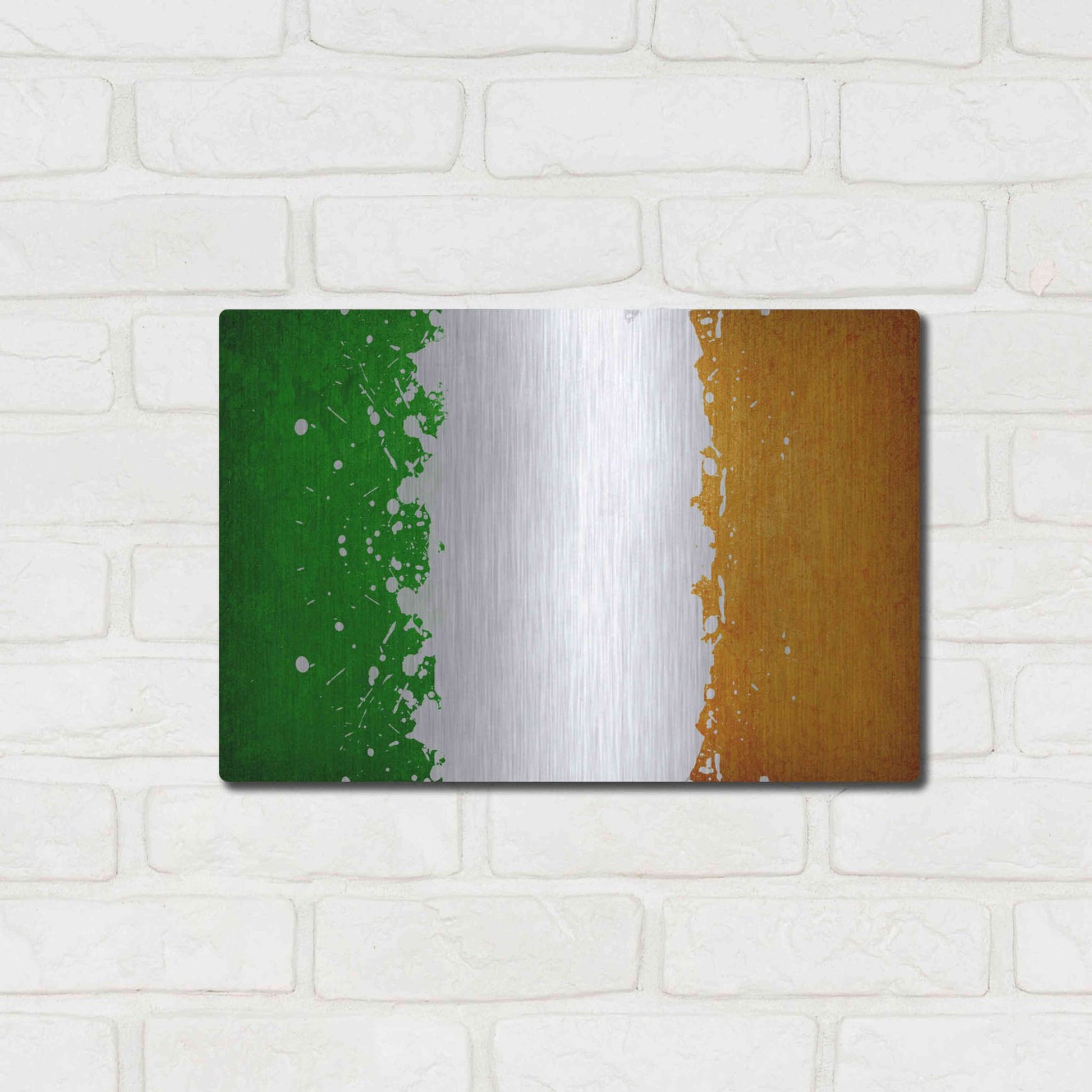 Luxe Metal Art 'Ireland' Metal Wall Art,16x12