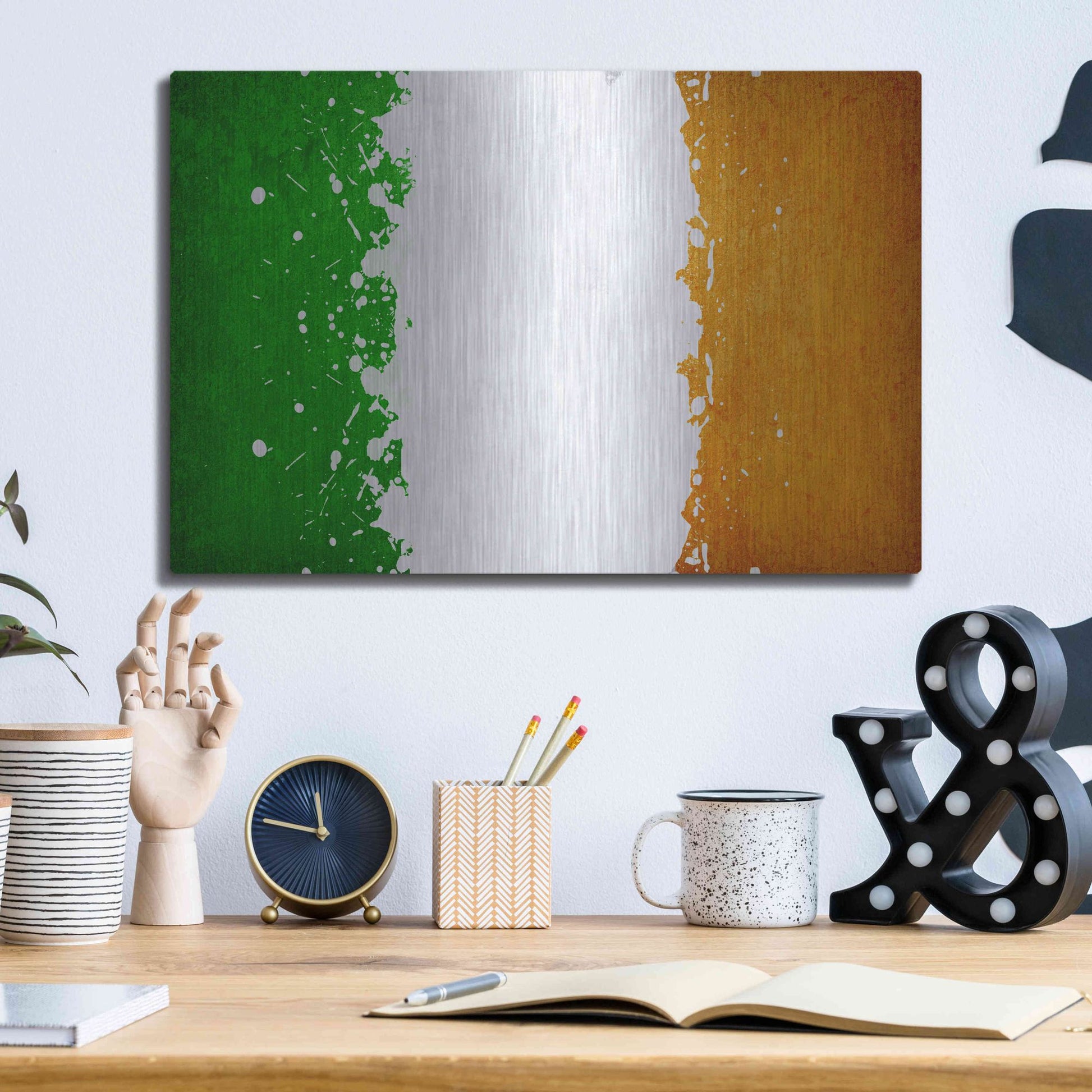 Luxe Metal Art 'Ireland' Metal Wall Art,16x12