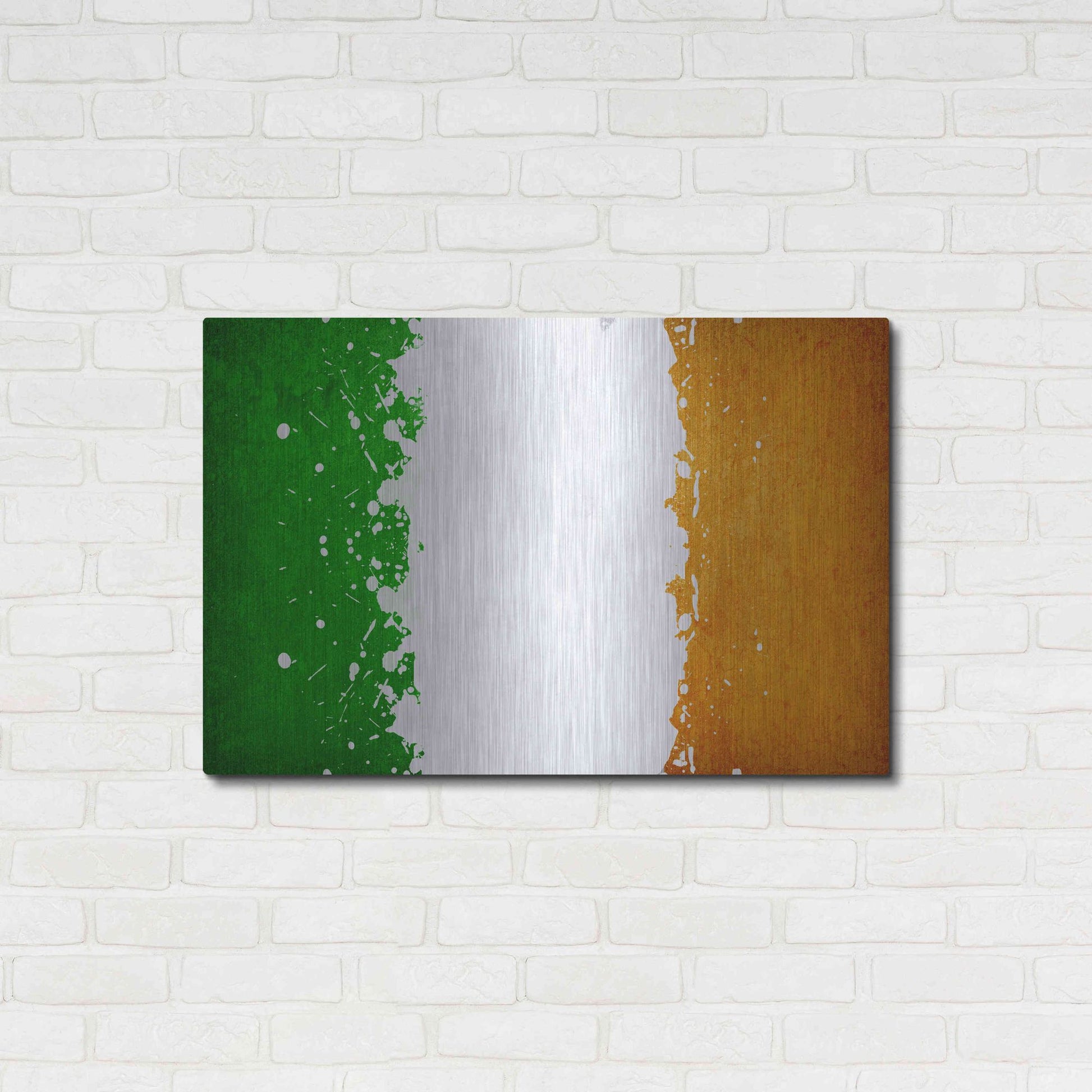 Luxe Metal Art 'Ireland' Metal Wall Art,36x24