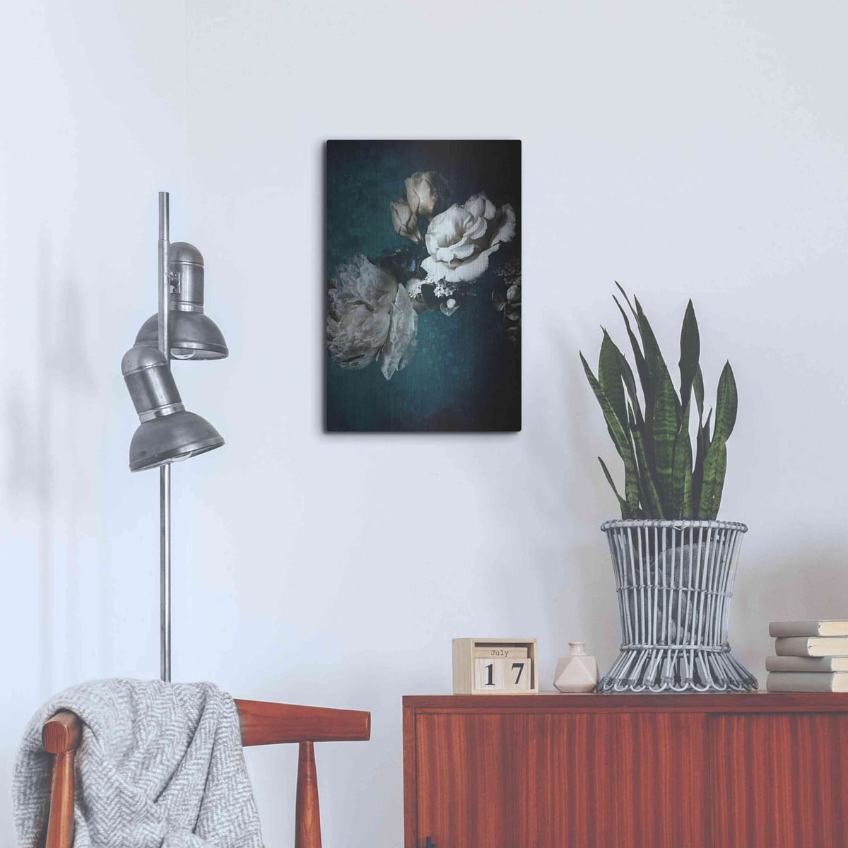 'Blue Flower 2' by Incado – Metal Wall Art, 16x24 room view