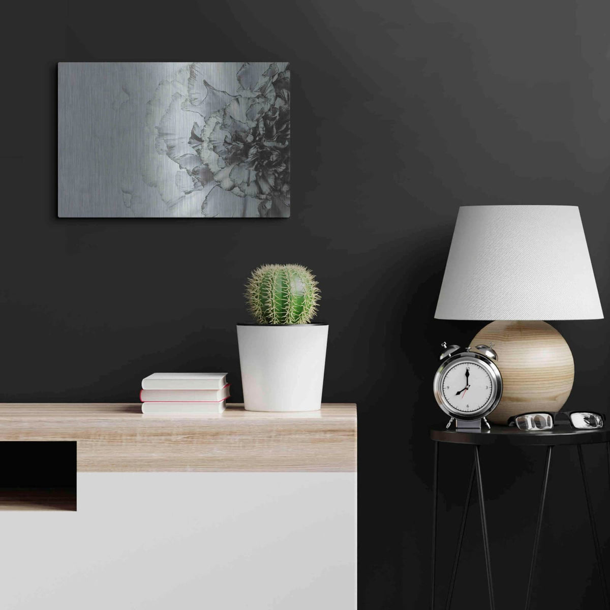 'Close Up Flower' by Incado – Metal Wall Art, 24x16 room view