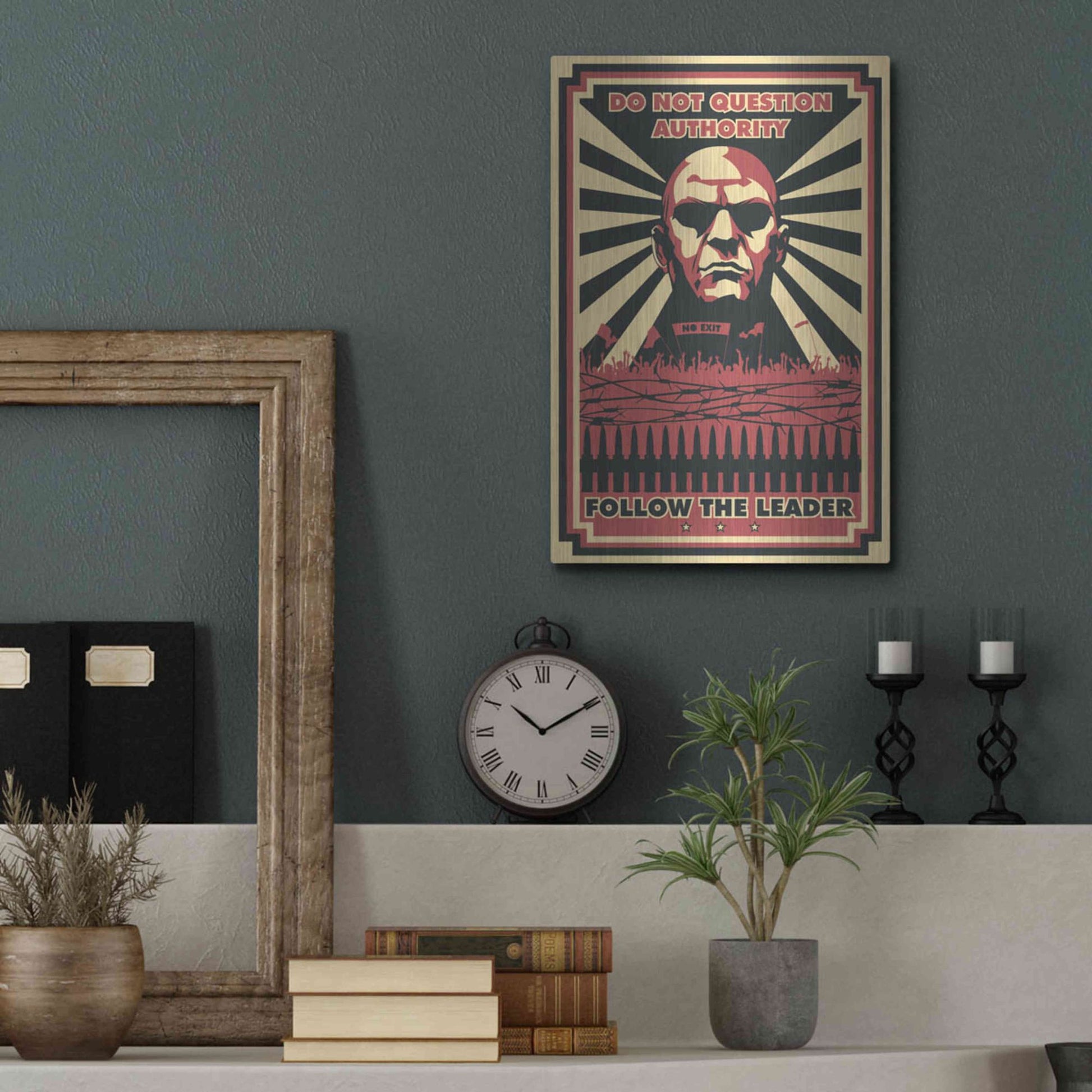 Luxe Metal Art 'Leader' Metal Wall Art,12x16