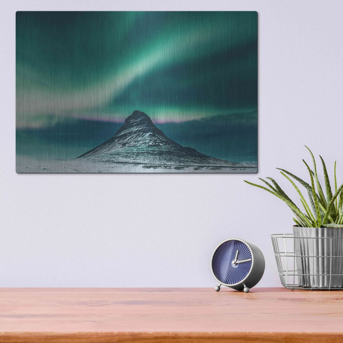 'Northern Lights 5' by Luxe Metal Portfolio – Metal Wall Art, 16x12 room view