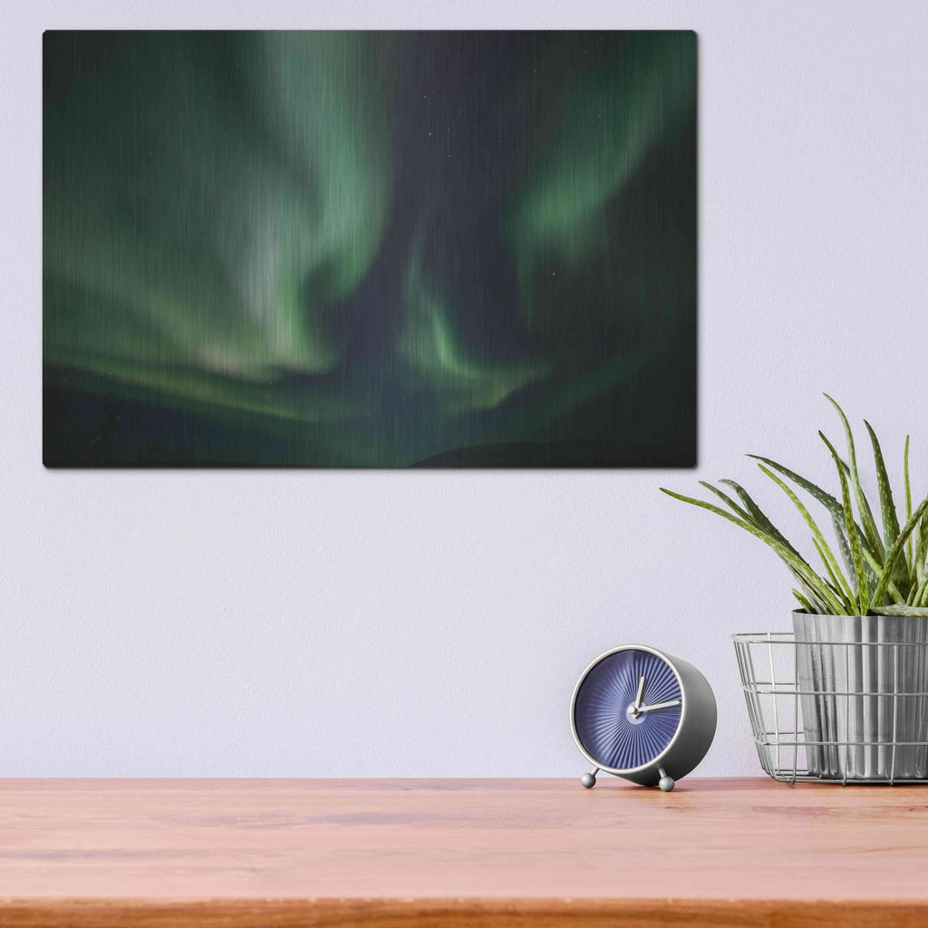 'Northern Lights 8' by Luxe Metal Portfolio – Metal Wall Art, 16x12 room view