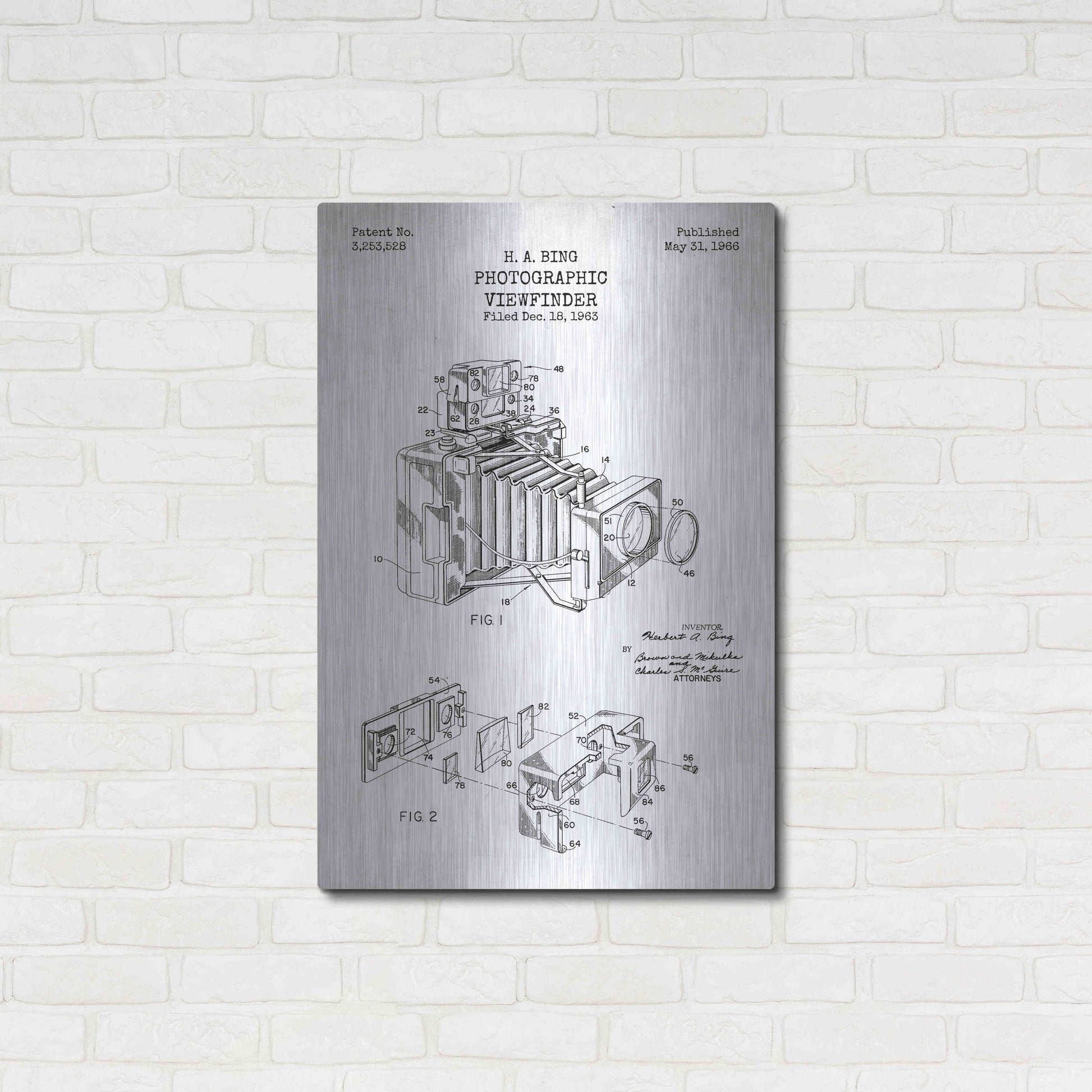 Luxe Metal Art 'Photographic Viewfinder Blueprint Patent White' Metal Wall Art,24x36