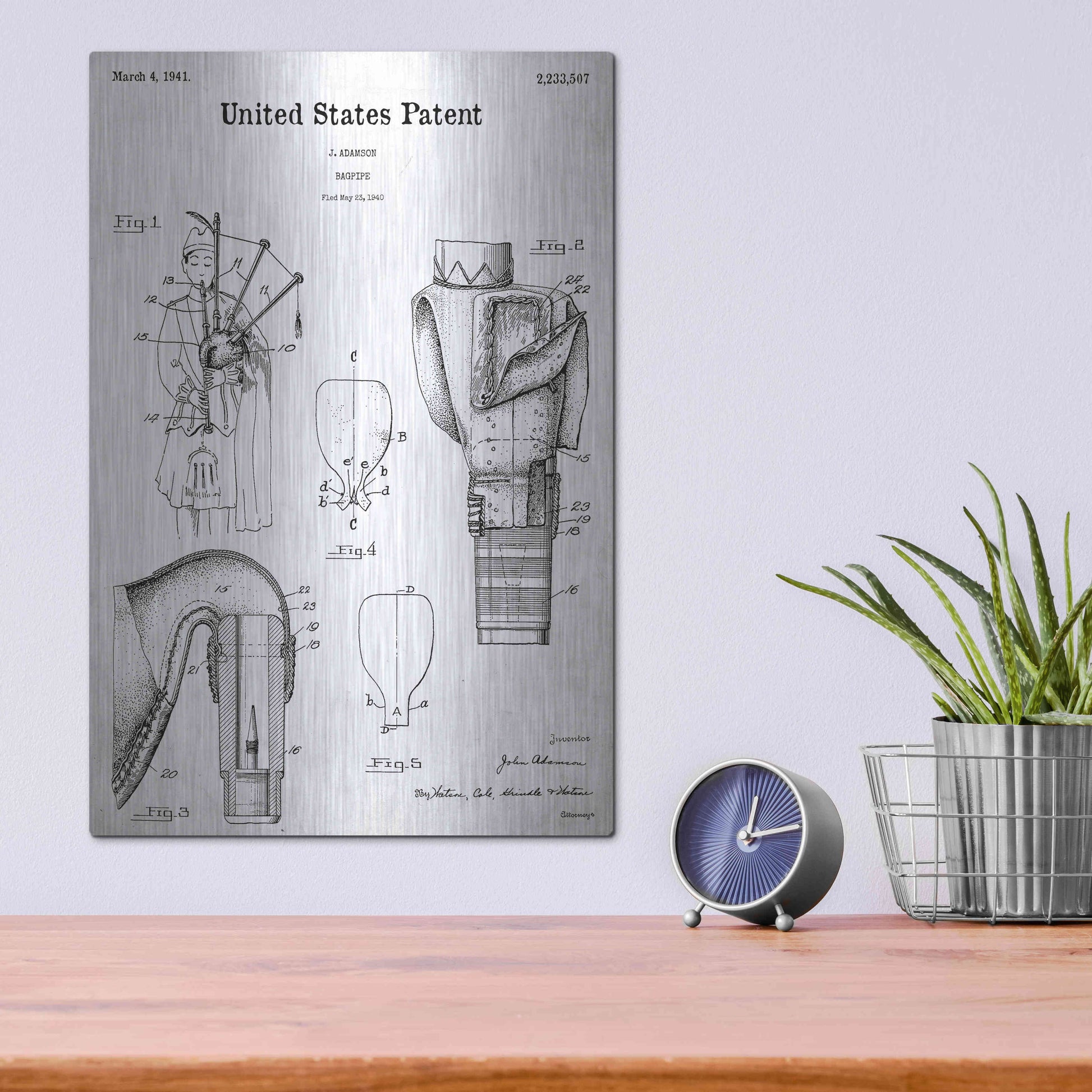 Luxe Metal Art 'Bagpipe Blueprint Patent White' Acrylic Glass Wall Art,12x16