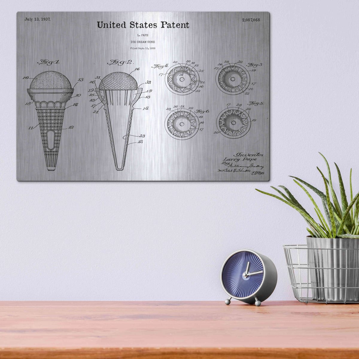 Luxe Metal Art 'Ice Cream Cone Blueprint Patent White' Metal Wall Art,16x12