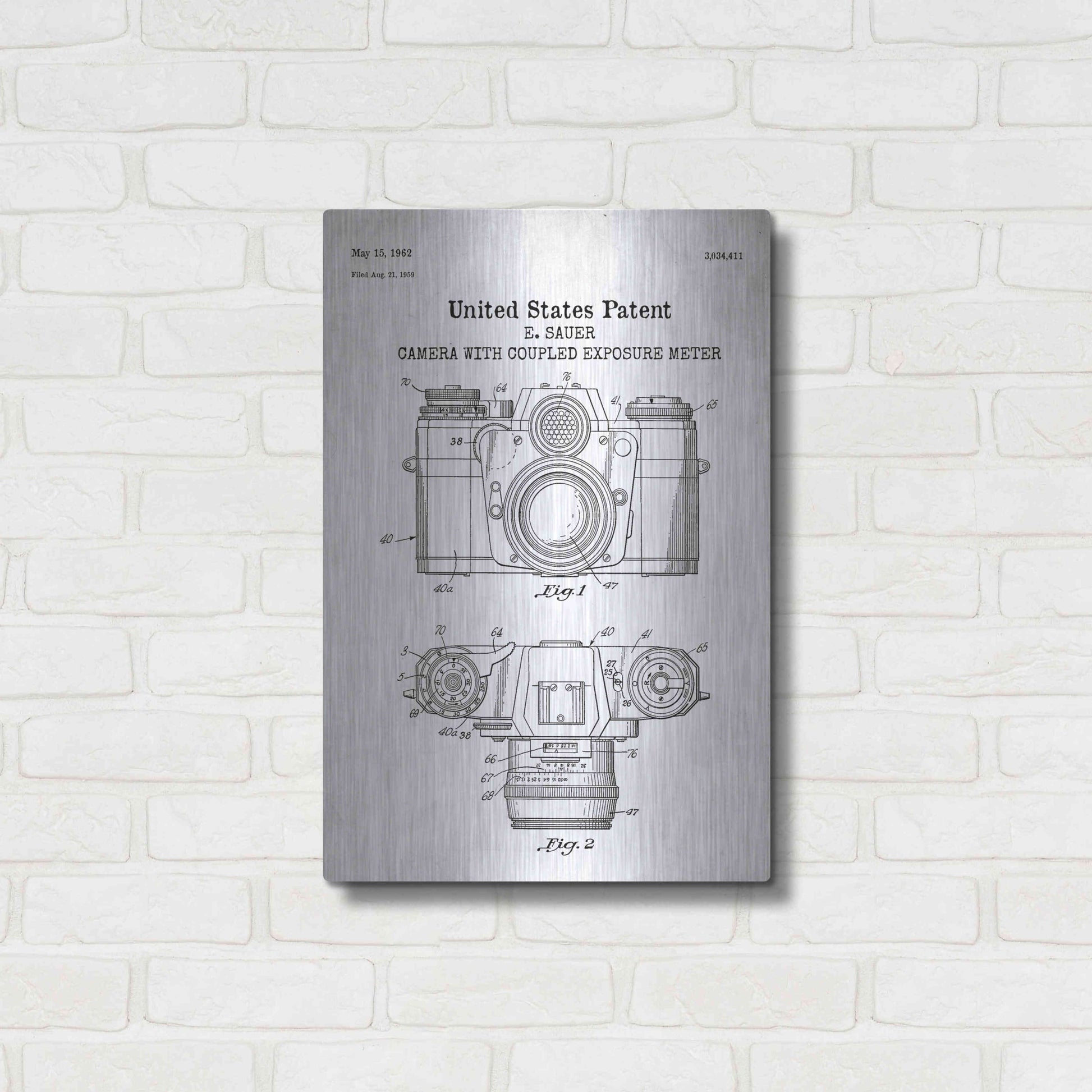 Luxe Metal Art 'Camera with Coupled Exposure Meter Blueprint Patent White' Acrylic Glass Wall Art,16x24