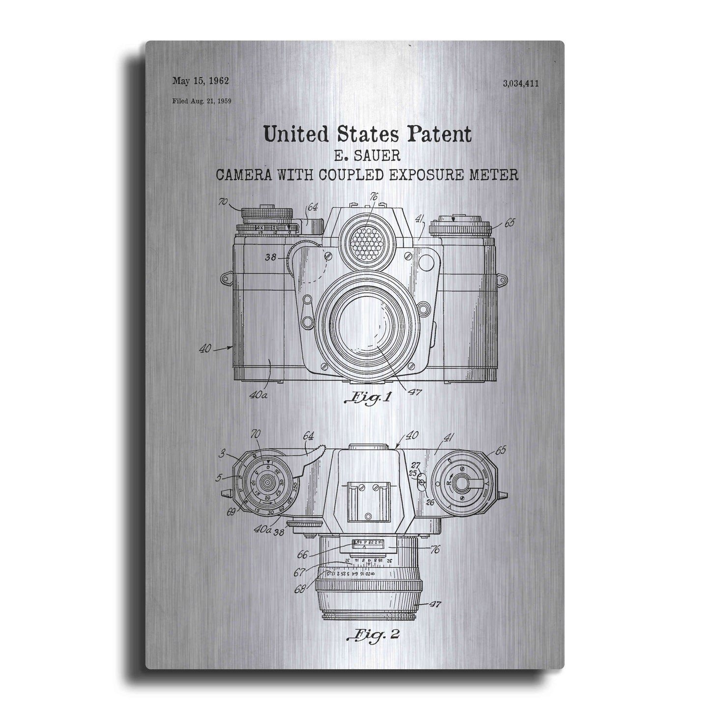 Luxe Metal Art 'Camera with Coupled Exposure Meter Blueprint Patent White' Acrylic Glass Wall Art