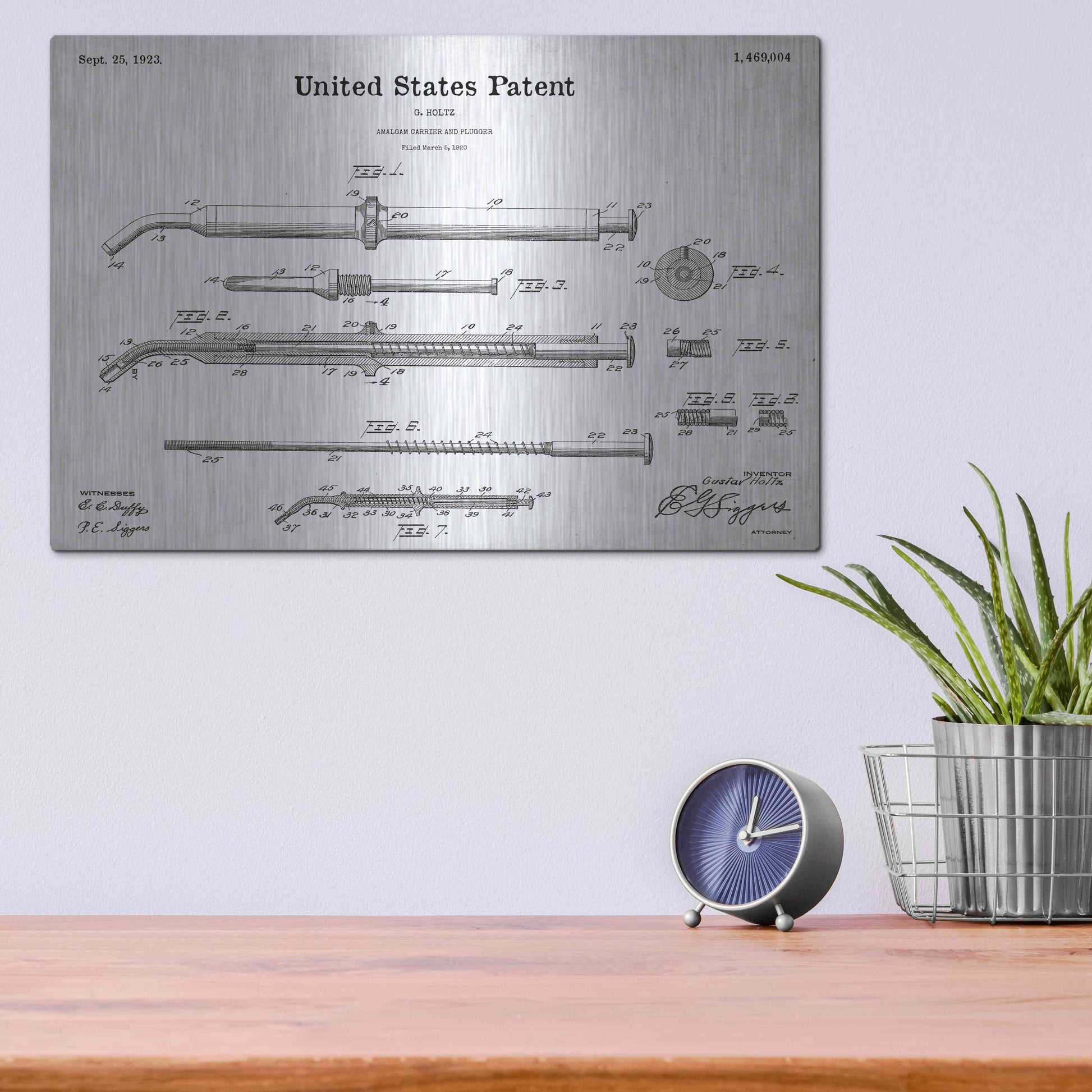 Luxe Metal Art 'Amalgam-Dentist Equipment Blueprint Patent White' Metal Wall Art,16x12