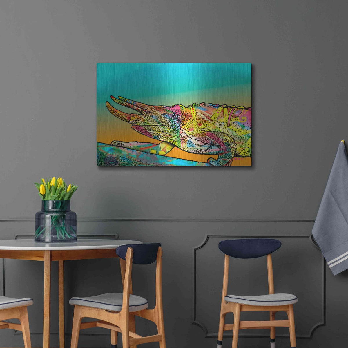 'Chameleon' by Dean Russo – Metal Wall Art, 36x24 room view