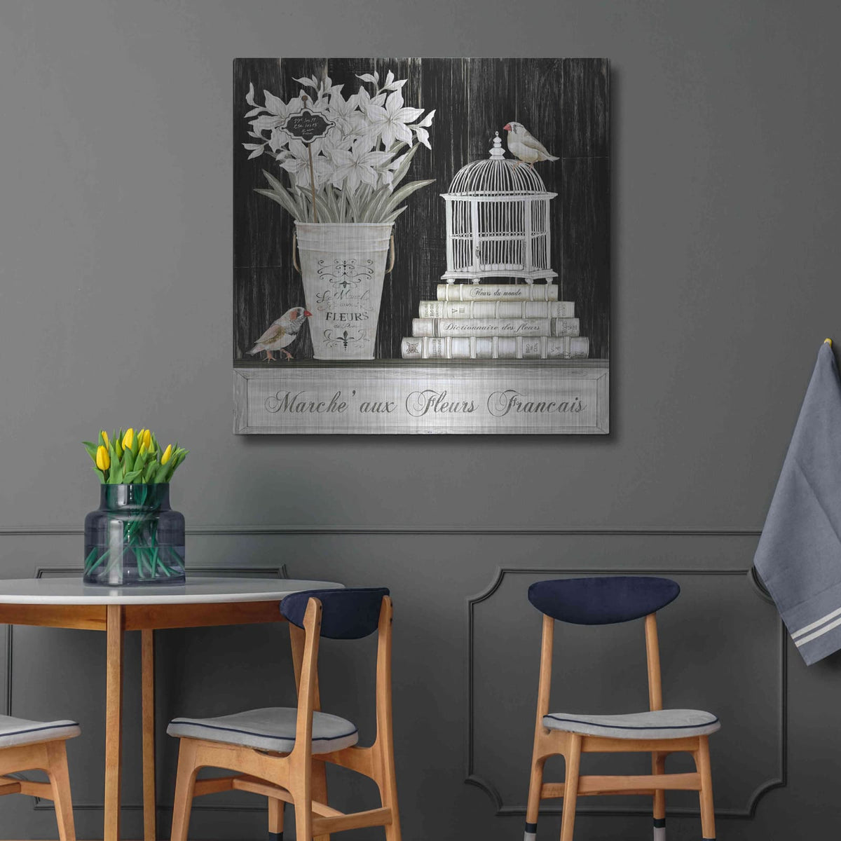 'Amaryllis Still Life' by Cindy Jacobs – Metal Wall Art, 36x36 room view