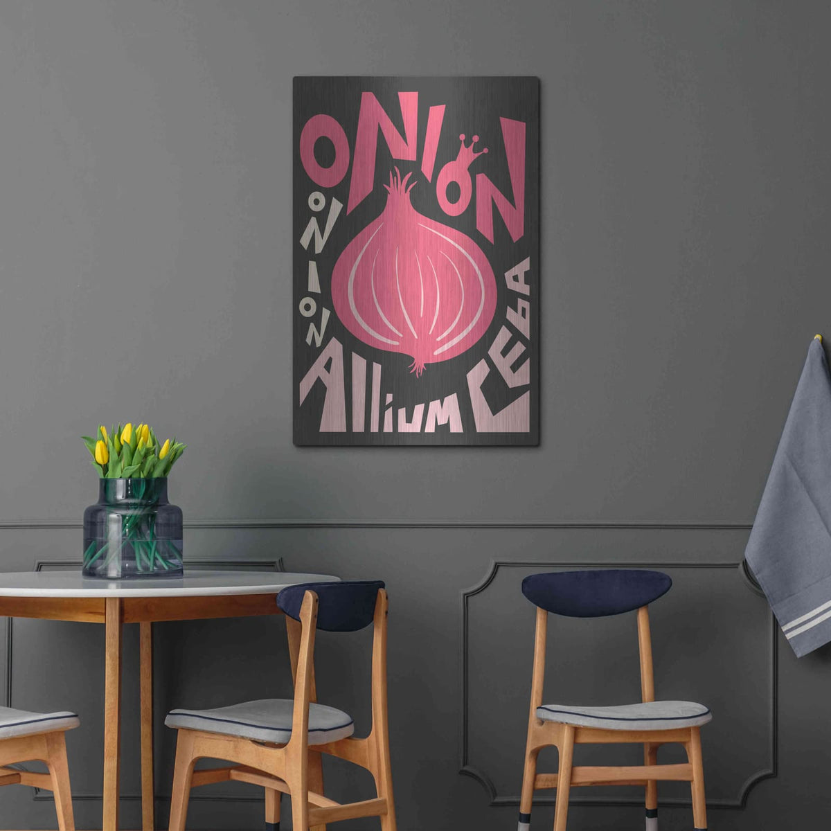 'Kitchen Onion' by Ayse – Metal Wall Art, 24x36 room view