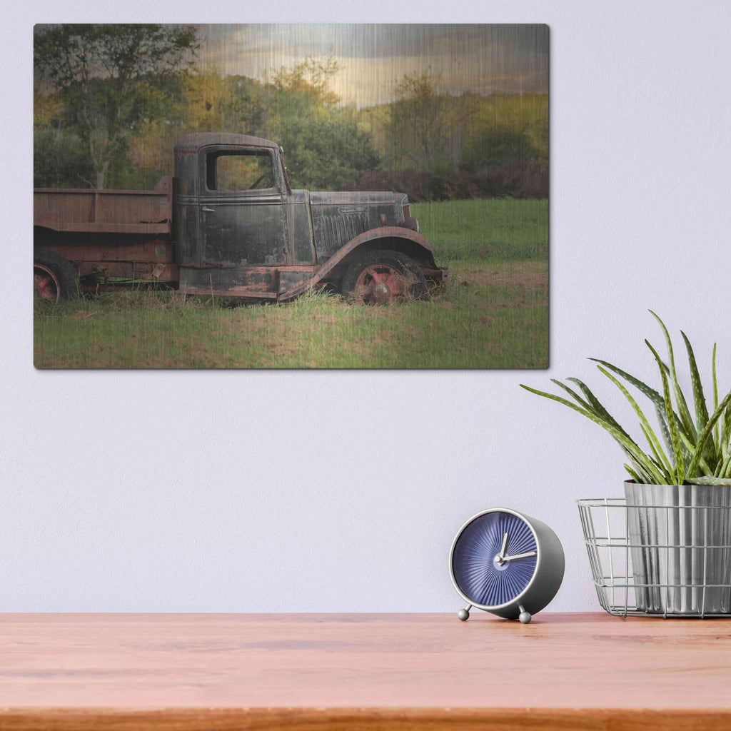'Going Nowhere' by Lori Deiter – Metal Wall Art, 16x12 room view
