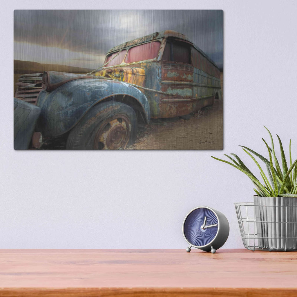 'Catch a Ride' by Lori Deiter – Metal Wall Art, 16x12 room view