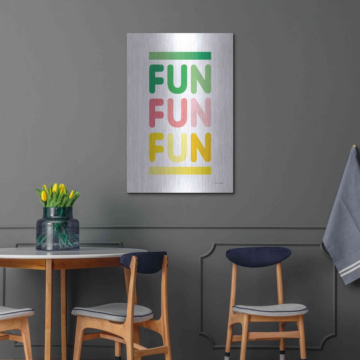 'Fun' by Ann Kelle – Metal Wall Art, 24x36 room view
