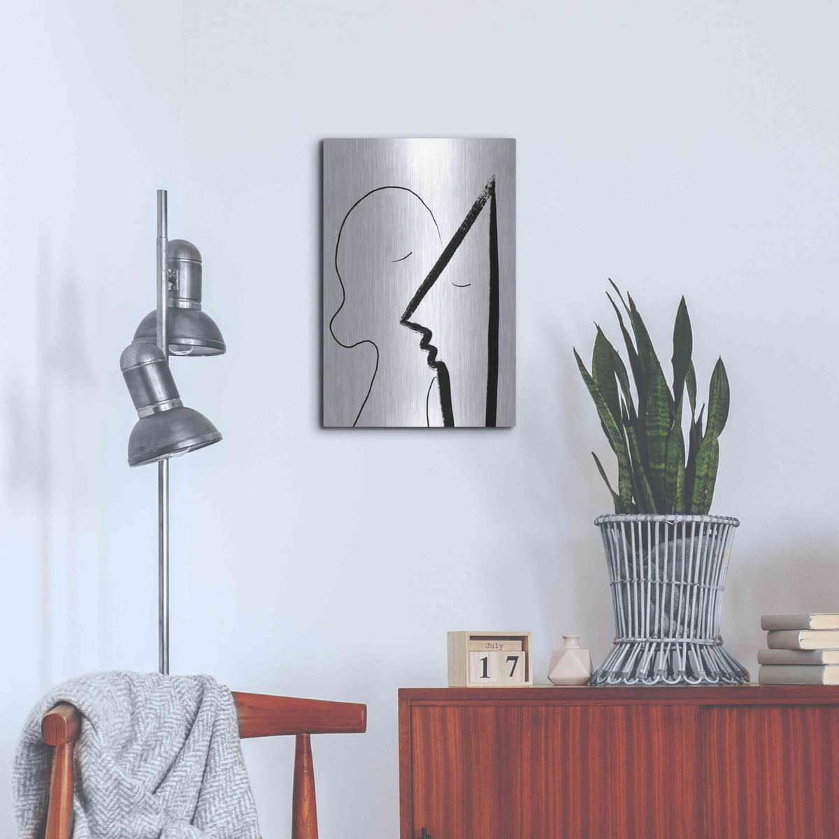 'A Sweet Kiss' by Cesare Bellassai – Metal Wall Art, 16x24 room view