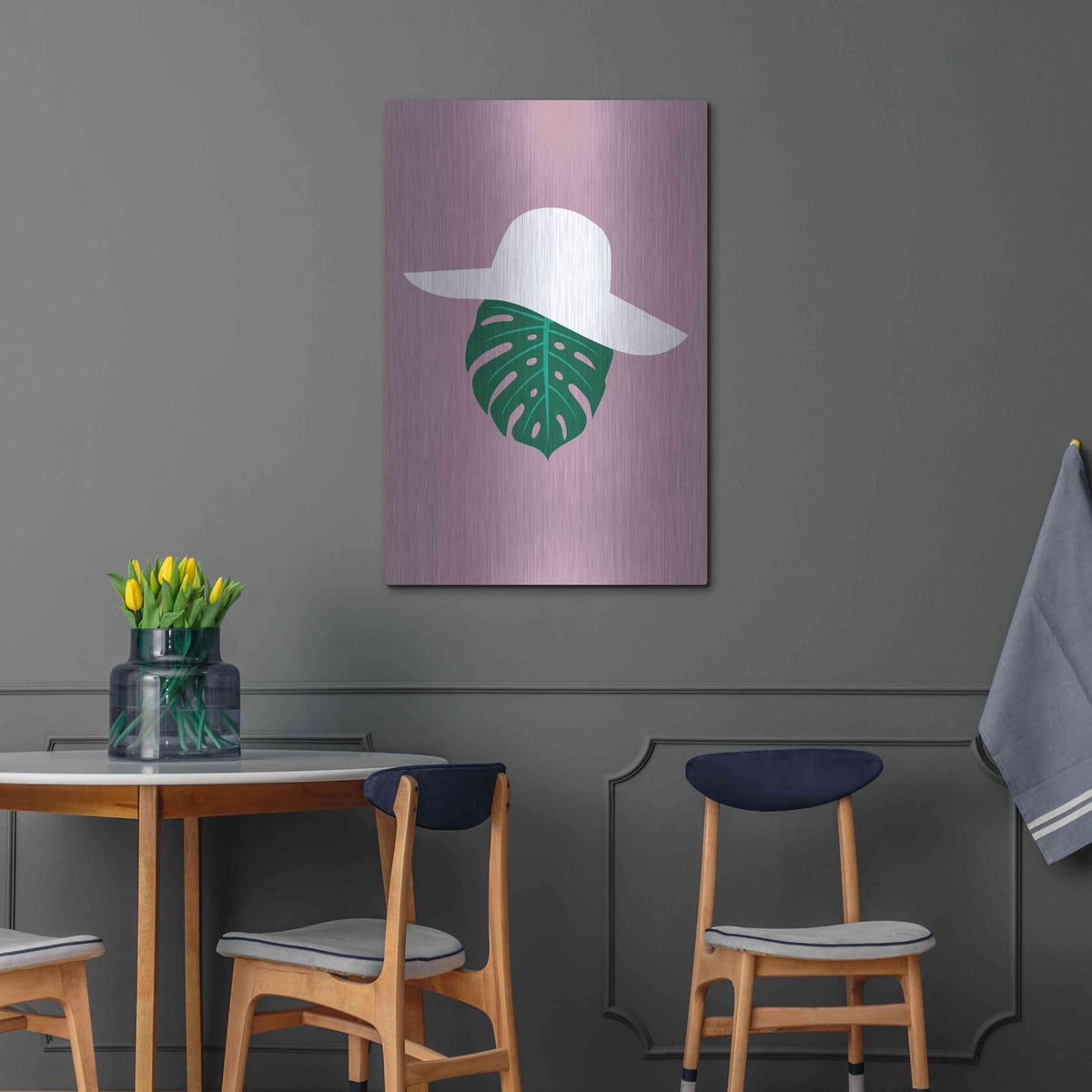 'Tropical Looks' by Cesare Bellassai – Metal Wall Art, 24x36 room view