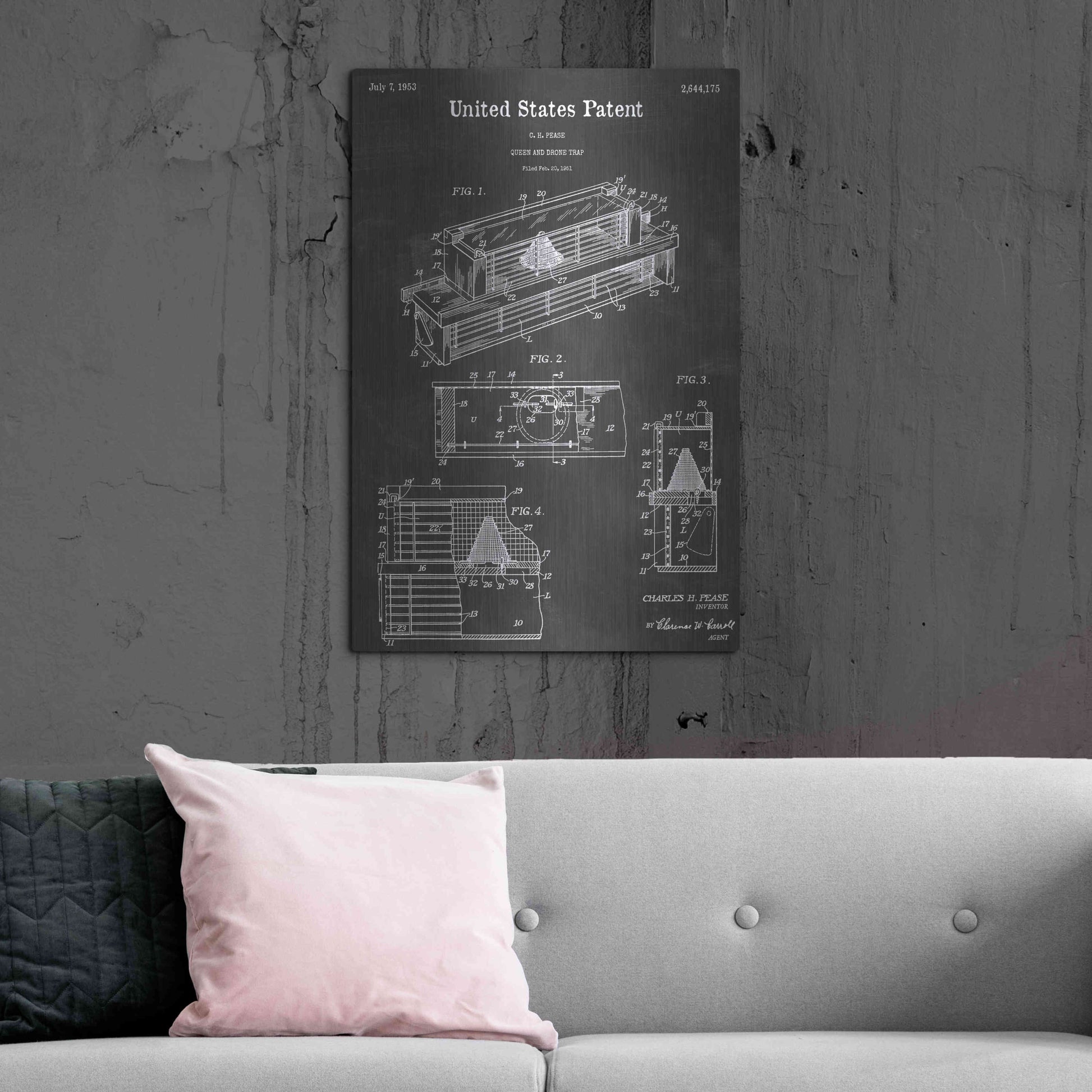 Luxe Metal Art 'Queen And Drone Vintage Patent Blueprint' by Epic Portfolio, Metal Wall Art,24x36