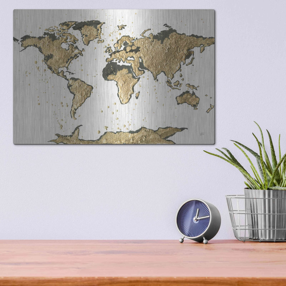 'World Map Gold Leaf' by Chris Paschke – Metal Wall Art, 16x12 room view