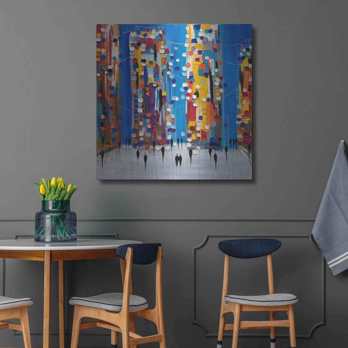 'City Sunrise' by Ekaterina Ermilkina – Metal Wall Art, 36x36 room view
