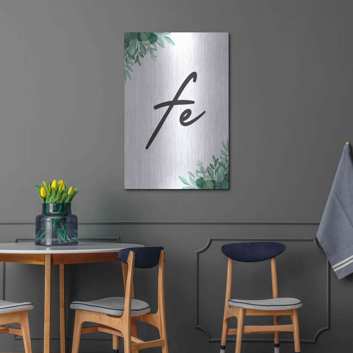 'Faith - Spanish' by Seven Trees Design – Metal Wall Art, 24x36 room view