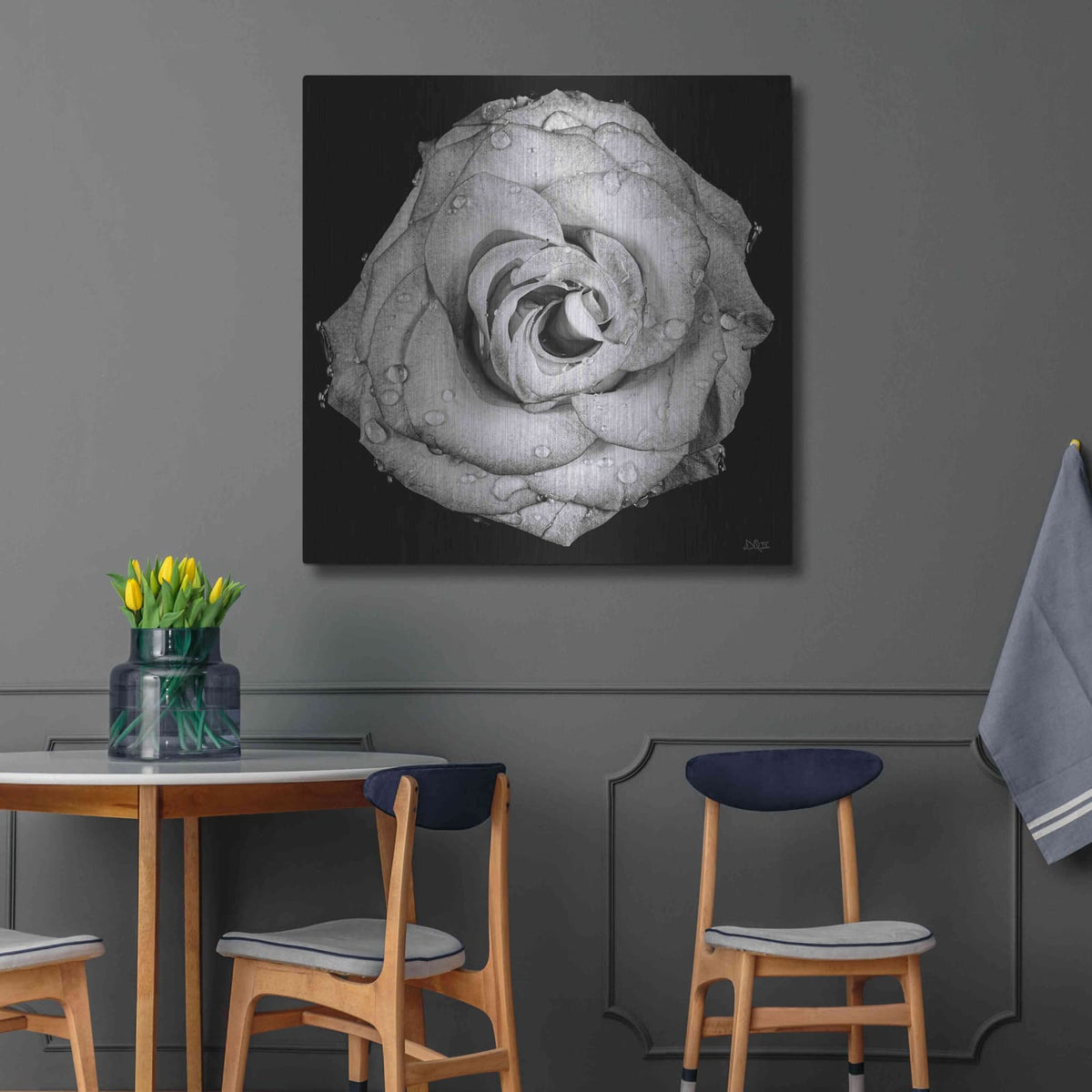 'A Love Lost' by Donnie Quillen – Metal Wall Art, 36x36 room view