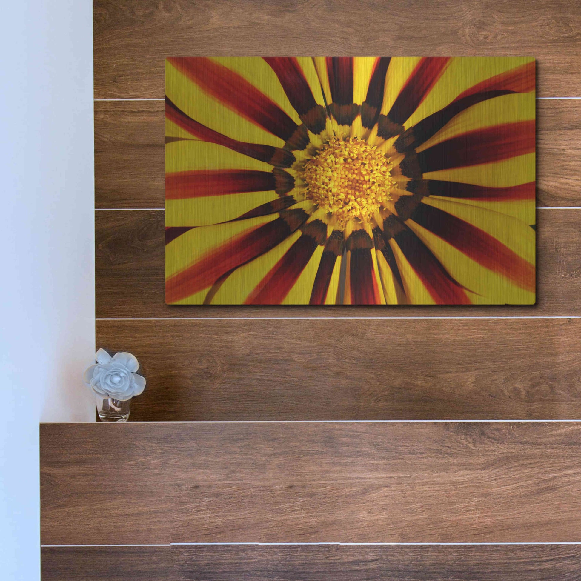 Luxe Metal Art 'Gazania' by Epic Portfolio Metal Wall Art,16x12