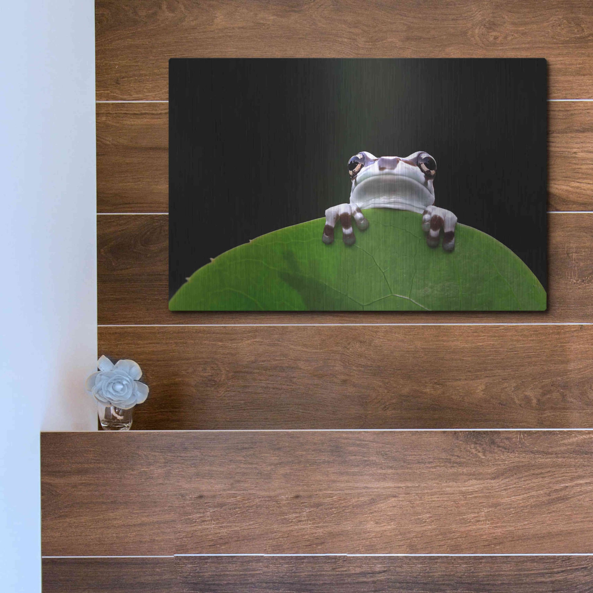 Luxe Metal Art 'Peekaboo' by Epic Portfolio Metal Wall Art,16x12